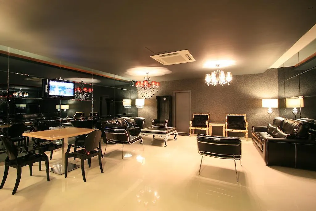 Artz Hotel Johor Bahru